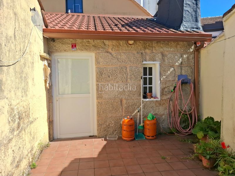 Foto 3d780602-313a-45d5-b326-030e59b42e68. Casa aparellada a Casablanca - Calvario Vigo