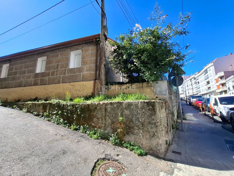 Foto 5ccc11cc-05e5-4640-bf6e-b33e9fdc9e81. Casa aparellada a Casablanca - Calvario Vigo