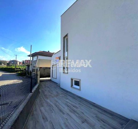 Foto a46f5e35-af6f-479a-8897-2b324778b74c. Casa en Guarda (A)