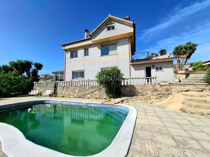 Foto 49b05482-ac3a-44b3-8236-2cb7f42fe9fb. Casa amb calefacció aparcament piscina a Neves (As)