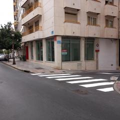 Local Comercial  Isaac peral. Local comercial adaptado  322 m2,  esquina marques de aracenahue