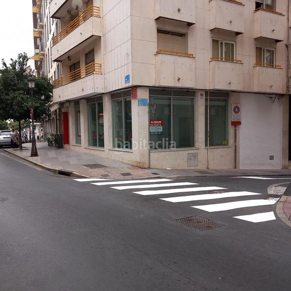 Foto 20b808fc-08d2-4970-b388-ae08a40d2cbd. Alquiler local comercial en isaac peral 1 local comercial adaptado 322 m2, esquina marques de aracena en Huelva