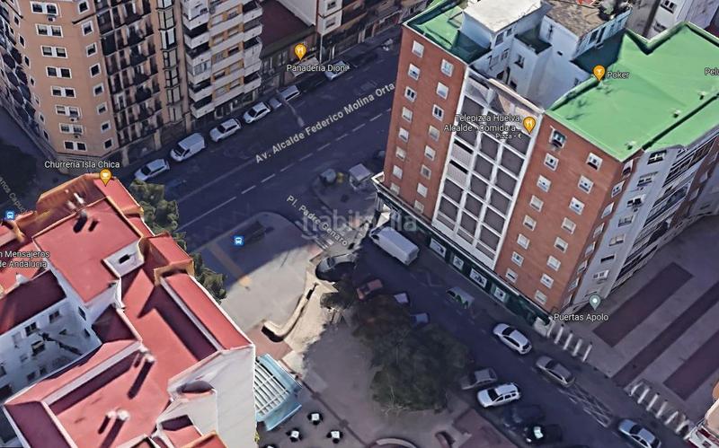 Foto 595f22d4-4245-4dd8-b893-e4ff86192434. Alquiler local comercial . avda. federico molina, esquina. en Huelva