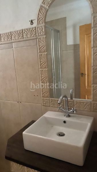 Foto 42957c5c-2435-4336-8b66-aece66814117. Lloguer xalet a Centro Elche / Elx