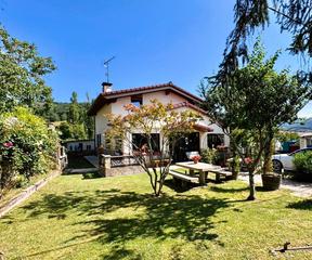 Xalet a Juslapeña. Casa independiente en marcaláin 15 minutos pamplona.