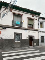 Casa a Centro. Casa en valdemoro, en pleno centro. oportunidad.