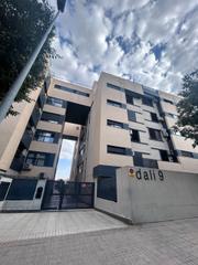 Lloguer Pis a Brezo. Amplio piso en calle dali de valdemoro de 2 habitaciones con dos