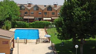 Casa adossada a Restón I-Restón II. Fantastico chalet zona restón ii ideal familias con todo al alca