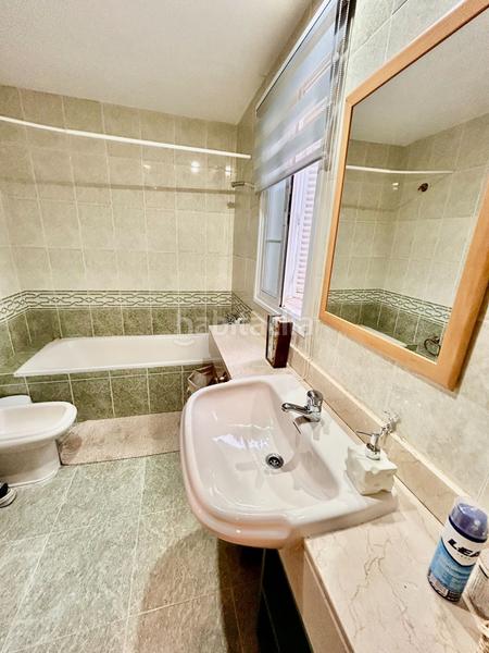 Foto 5bfbc7f3-5bef-4a96-86d2-66883723b393. Casa a schiera con riscaldamento piscina in Hispanoamérica-Comunidades Valdemoro