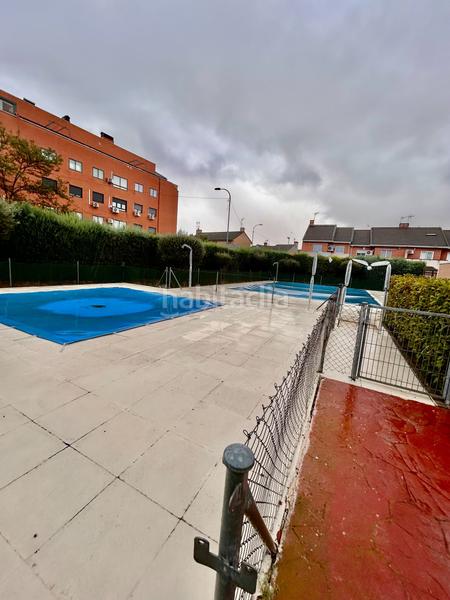 Foto b91f5ddf-04d3-4378-bdf8-a748e13af019. Casa a schiera con riscaldamento piscina in Hispanoamérica-Comunidades Valdemoro