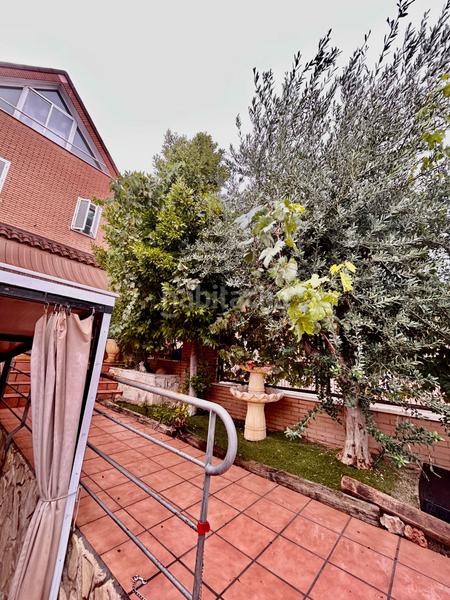 Foto e127bd2c-9390-41a8-9bfb-62eead271048. Casa a schiera con riscaldamento piscina in Hispanoamérica-Comunidades Valdemoro