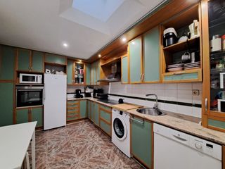 Dreistöckige Wohnung in Centro-Ayuntamiento. Oportunidad exclusivo  triplex de 4 habitaciones  en pleno casco