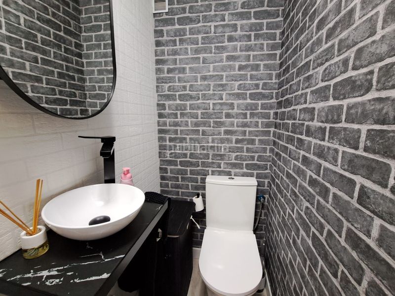 Foto 2222ba69-7afd-4d2a-b912-5b91ef2af5f9. A tre livelli con riscaldamento in Centro-Ayuntamiento Pinto