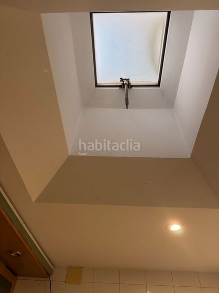 Foto 4188480b-f5cc-4277-b607-0ee861d4ceac. A tre livelli con riscaldamento in Centro-Ayuntamiento Pinto