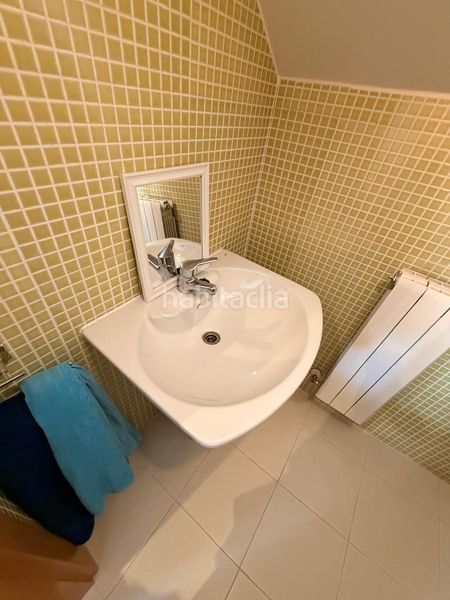 Foto 48d8dcd9-a8b0-422a-a159-40ff0a6b7f12. Casa adossada amb calefacció aparcament piscina a Valdemoro