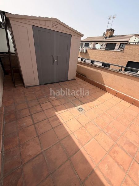 Foto c25fc1e9-a288-4b95-b8eb-c28924d50f05. Casa adossada amb calefacció aparcament piscina a Valdemoro