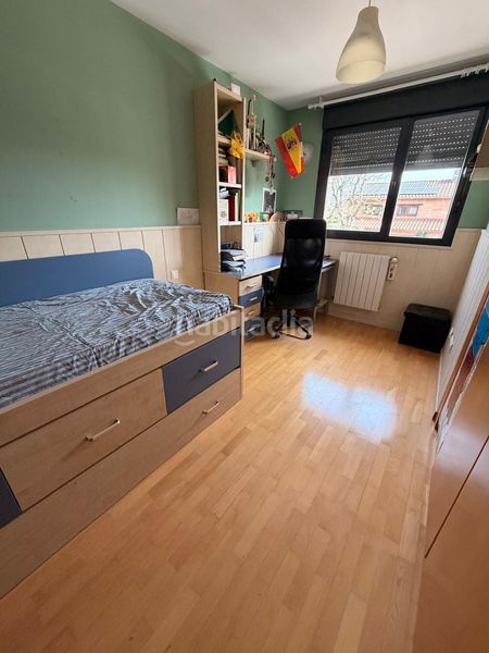 Foto e7dbfd53-4740-4fb0-ad8c-ac8e30070098. Casa adossada amb calefacció aparcament piscina a Valdemoro