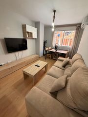 Flat in Hispanoamérica-Comunidades. Fantastico piso en zona comunidades