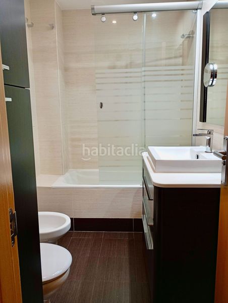 Foto d797e44b-3712-43b5-bd66-08e64b0f46b2. Pis amb calefacció piscina a Valdebernardo-Valderribas Madrid