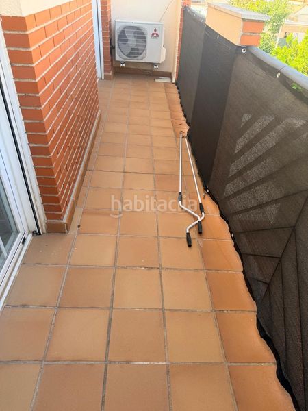 Foto 485a4f4c-1fb4-4242-a161-4a456a10bba2. Casa amb calefacció a Altos del Olivar-El Caracol Valdemoro