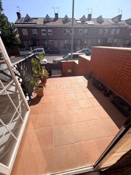 Foto 4ba8be81-f37b-4bc7-b3c6-6fe1658fd3fb. Casa amb calefacció a Altos del Olivar-El Caracol Valdemoro