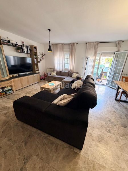 Foto f1c9ef6b-cc15-4339-ab7c-6246e1b0c29f. Casa amb calefacció a Altos del Olivar-El Caracol Valdemoro