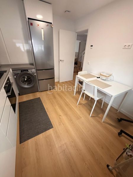 Foto 5fc2a978-f00c-42f3-90be-4d58645b8584. Casa adossada amb calefacció aparcament a Seseña nuevo Seseña