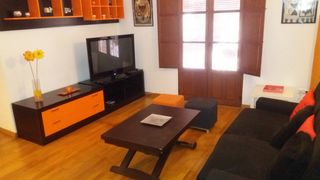 Miete Studiowohnung  Carrer sant jacint castañeda 12. Estupendo estudio en alquiler