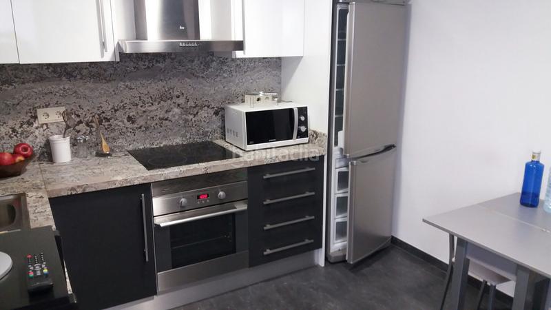 Foto e8ef2330-e020-4fe6-bb93-1980e231a7b2. Piso  enorme en centro ciudad en Xàtiva