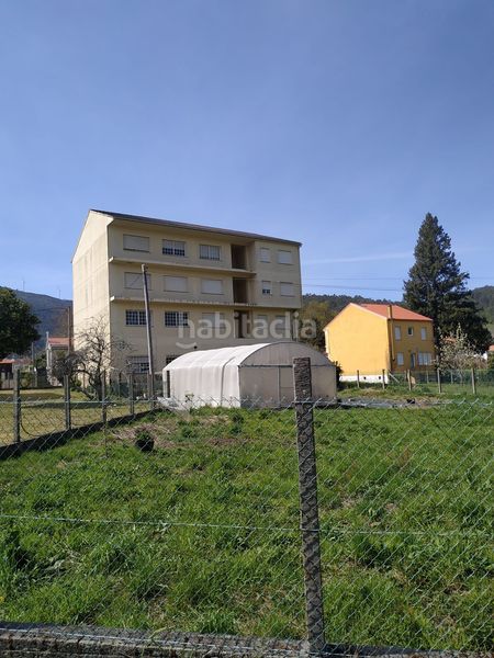 Foto c0a13cad-466f-43fb-87de-bab10e9ffa0c. Edificio in carretera muros 30 in Outes