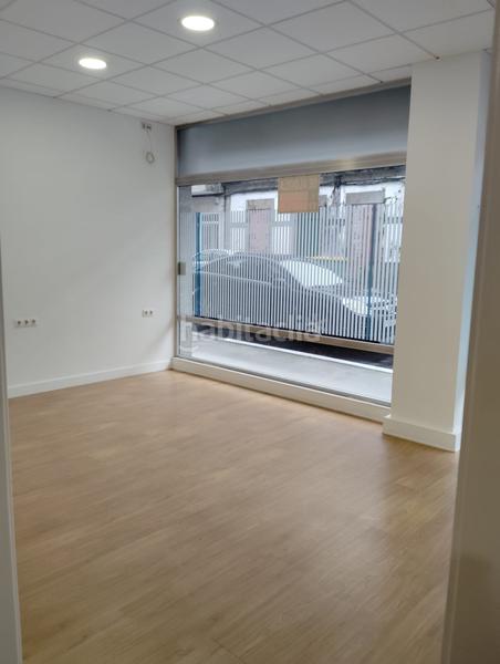 Foto 6683be09-fbce-439b-992c-c06cdfa0a38e. Geschäftsraum in rúa carcasia 21 in Noia