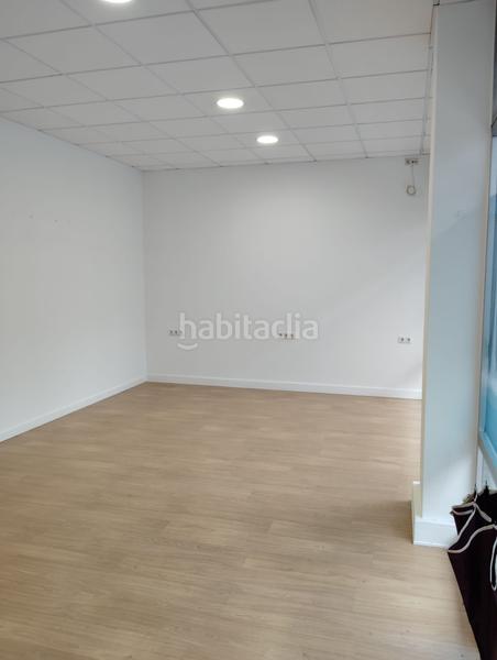 Foto baa526f2-0842-4faf-89ea-a4a56f21c660. Geschäftsraum in rúa carcasia 21 in Noia