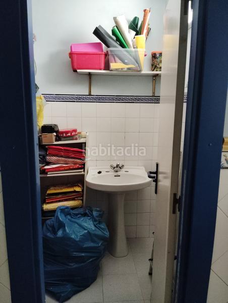 Foto c9f2d060-706f-4762-b599-fd723dc95b39. Lloguer local comercial a Noia