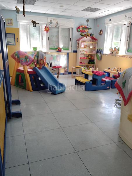 Foto f0a71af3-475e-4927-9bb7-472c14ffdf5d. Lloguer local comercial a Noia