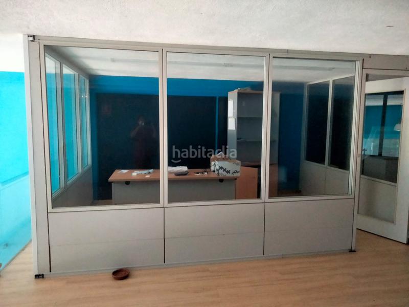 Foto f8659b53-30f2-4034-8d3b-db3809427504. Local commercial dans rúa de san bernardo 20 dans Noia