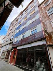 Appartement à Rúa mazacañamos 17. Piso en venta en noia