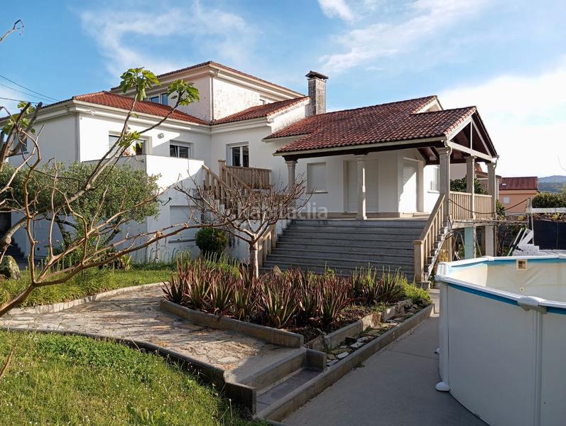 Foto 7b48aa4f-c547-4d1e-bff9-b68e541366af. Casa amb xemeneia calefacció aparcament a Noia