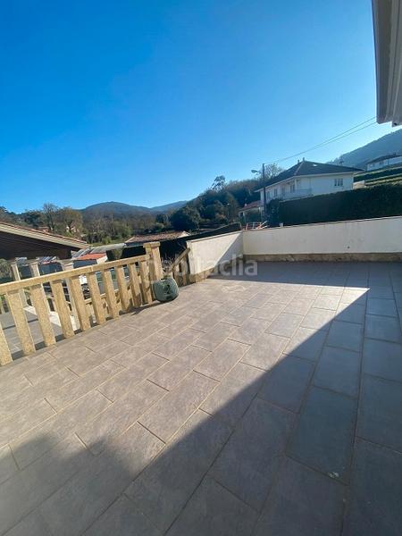 Foto e8b4c235-8e66-4522-b5a5-b299727169bc. Casa amb xemeneia calefacció aparcament a Noia