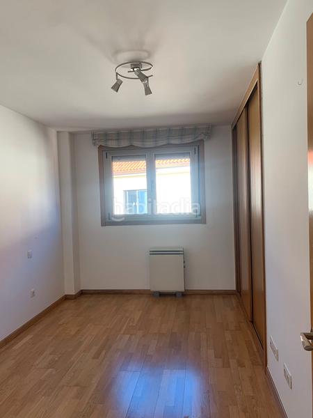 Foto 90c030a4-64f7-4981-848e-fcd2055176cb. Piso venta piso en Outes