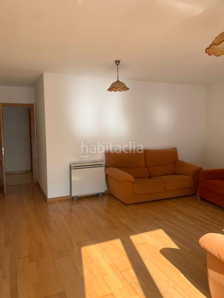 Foto f9e3ff45-8229-4edc-b91a-ba65cdaafb62. Piso venta piso en Outes