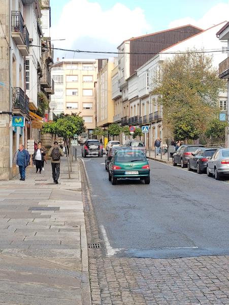 Foto 269a2dc9-9263-4e76-b7a4-c2862a6755fd. Location local commercial dans rúa ferreiro 37 dans Noia