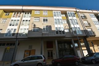 Appartement  Rúa pintor xenaro carrero 24. Venta piso en noia
