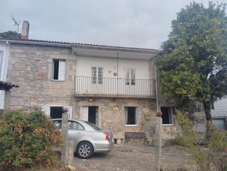 Casa a Outes. Casa en venta en outes