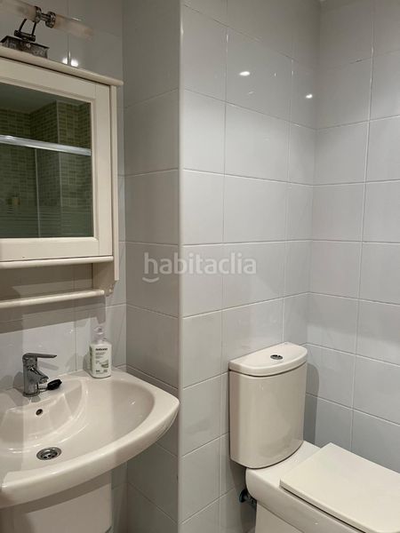 Foto afaa0a2d-34a5-4842-aa31-abfb4cbb7e00. Pis amb aparcament a Noia