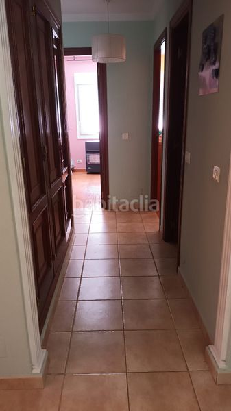 Foto b987c8b7-6559-4d56-b4bb-340dfe7b8a65. Pis a rúa ourense 4 a Noia