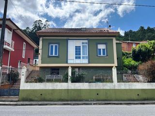 Haus in Noia. Casa en venta en noia
