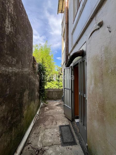 Foto 73eb5d9e-57f4-4449-84a0-780e0abc6c60. Casa  en venta en Noia