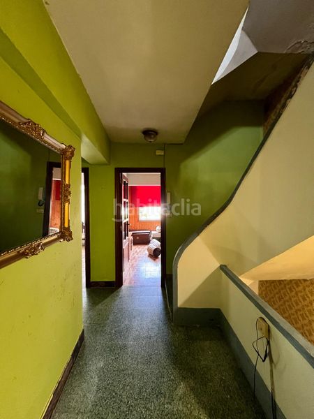 Foto a4e8af8e-432e-451a-a546-8e8ec59937d7. Casa  en venta en Noia