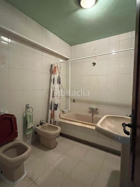 Foto f901c8df-beac-4428-bcf0-080f5a7ee11a. Casa  en venta en Noia