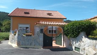 House in Muros. Casa venta en muros